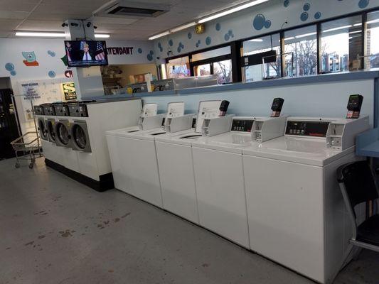 Drip N Dry Laundromat