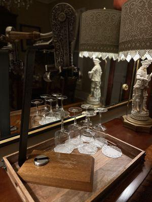 Benefield House Bed & Breakfast