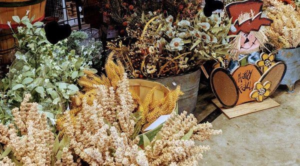 Wholesale fall decor