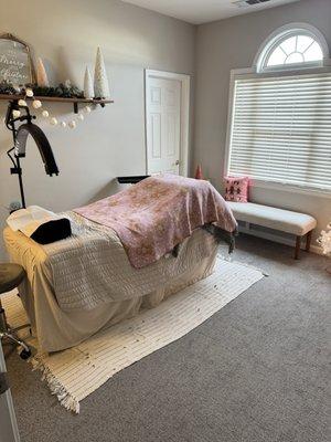 Eye Catcher Beauty Bar