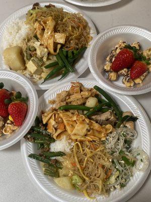 Amazing Thai food potluck at lunch!