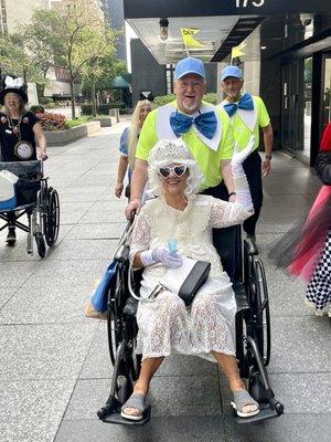 The White Queen from Alice in Wonderland, Twiddle Dee and Twiddle Dum 9/17/22 #lilymoygulik #aliceinwonderland