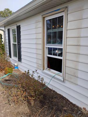 Exterior replace metal boxing around window frame