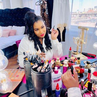 Shanta’ Hair Beauty Fashion