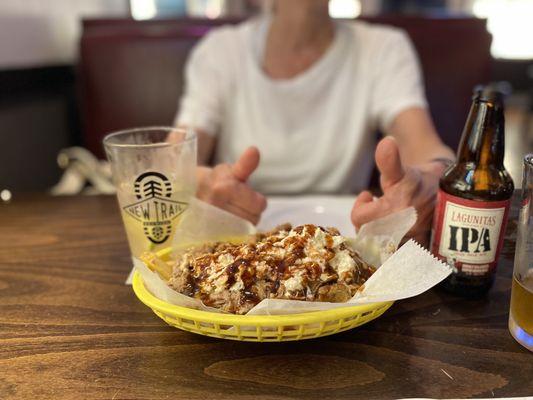 6 west fries.... Soooo good