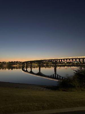 Williams Crossing Pedestrian Bridge