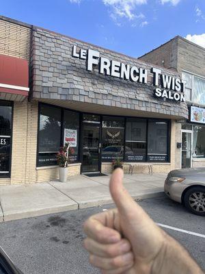 Le French Twist Hair Salon