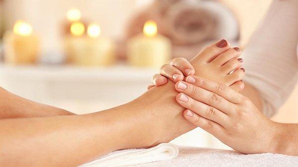 Schedule Reflexology with one of our Therapists today! https://www.schedulicity.com/scheduling/BRB7FU