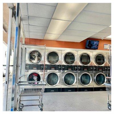 Sherman Oaks Coin Laundry