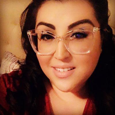 Victoria's selfic of her fully healed brows. When we say "Wake up with Make Up" this is what we mean.