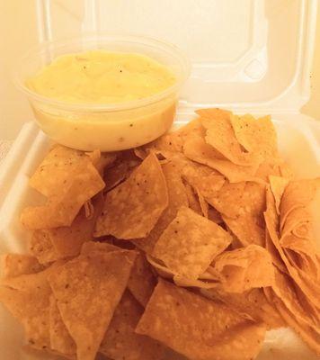 Chips and queso