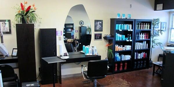 Salon Bella Maui