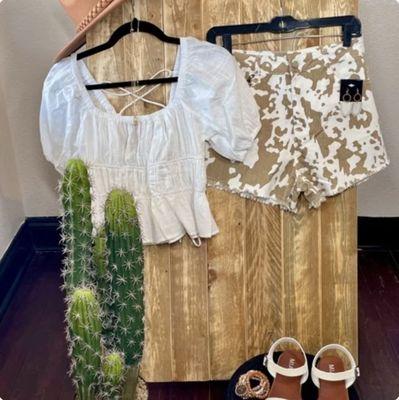 Summer clothes available now! Come visit us at our boutique in Ovilla, TX!