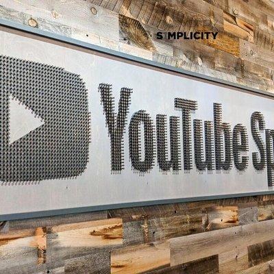 Complex Simplicity Media