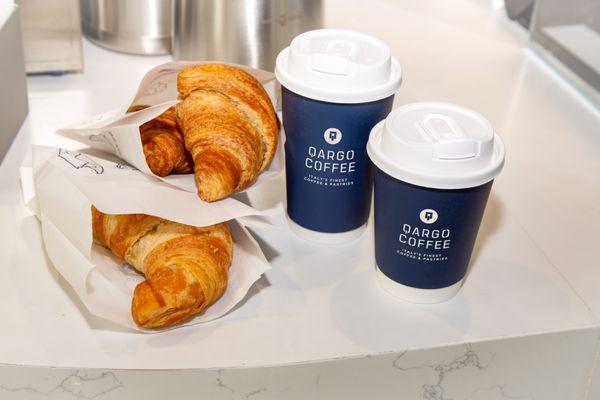 The perfect match for a rush: americano and a croissant