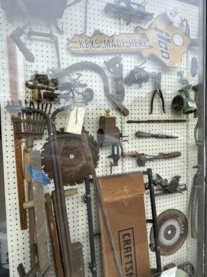 Arnold’s Frontier Hardware