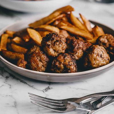 Keftethes ( Greek Meatballs )