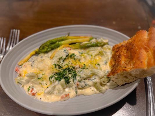 Garganelli with Asparagus
