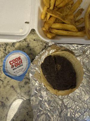 Sauce cup for reference.