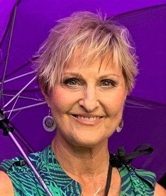 Lori Hoehn, Hairstylist