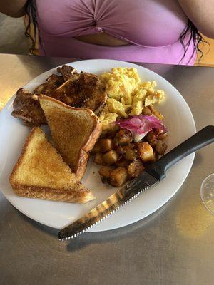 Plush Bar & Grill