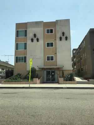 Maison Blanche Assoc