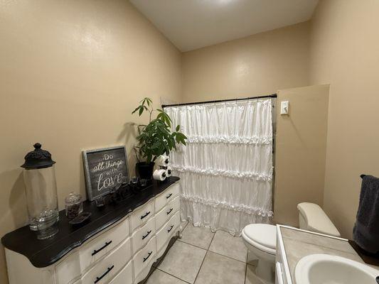 J and D's Cleaning and Handyman Services