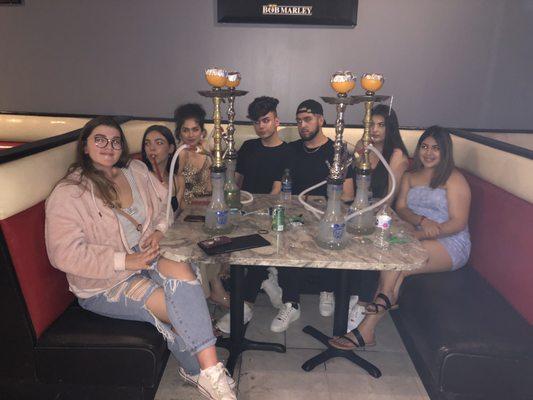 La Hookah Town Lounge