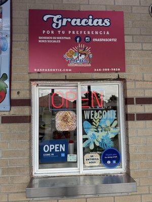 Ortiz Raspas Y Refresqueria