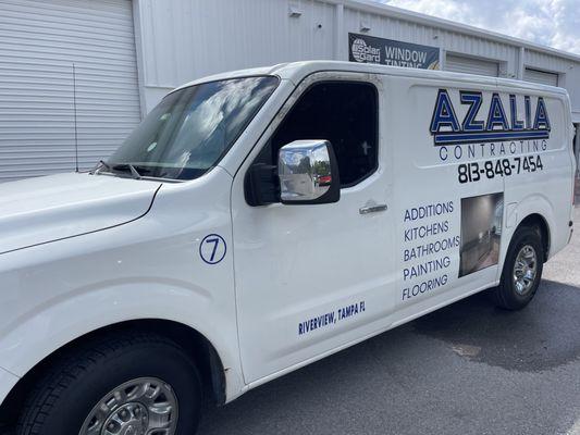 Azalia Contracting