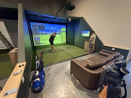 Green Room Indoor Golf