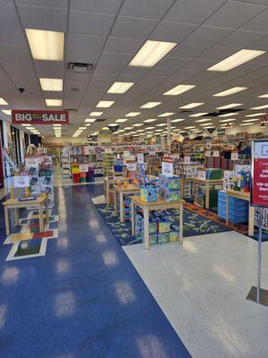 Lakeshore Learning Store