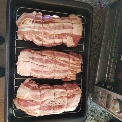 Perfectly prepared Chateaubriand wrapped in bacon.
