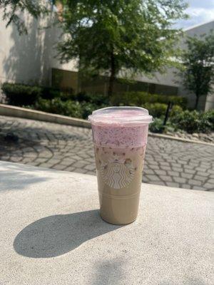 Iced chai with cherry foam