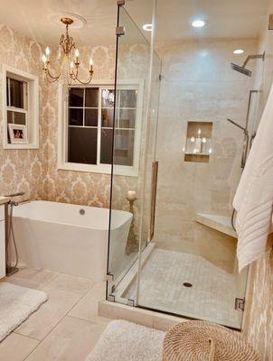 Custom Design Specialist