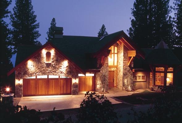 LaMonica Custom Builders