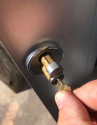 412 Locksmith Solutions
