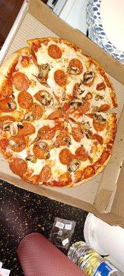 This was supposed to be mushrooms and pepperoni. Very skimpy on additional $$ toppings.
