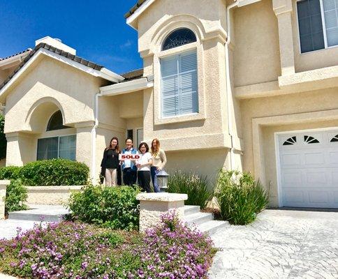 Happy Closing, Happy Clients, Happy Monday! #SOLD