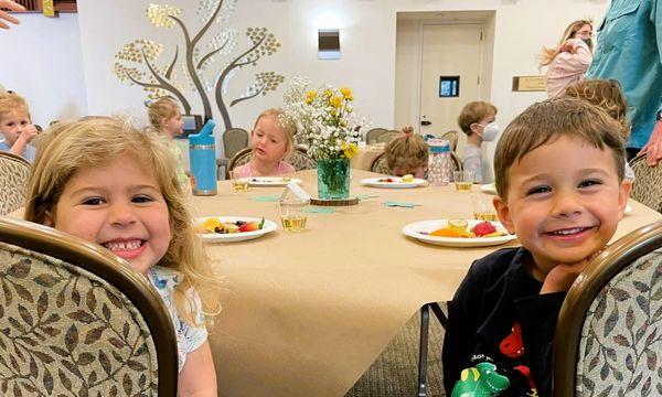 All smiles at our Tu B'Shevat tasting experience!