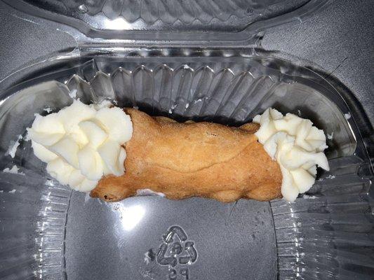 Vanilla cannoli