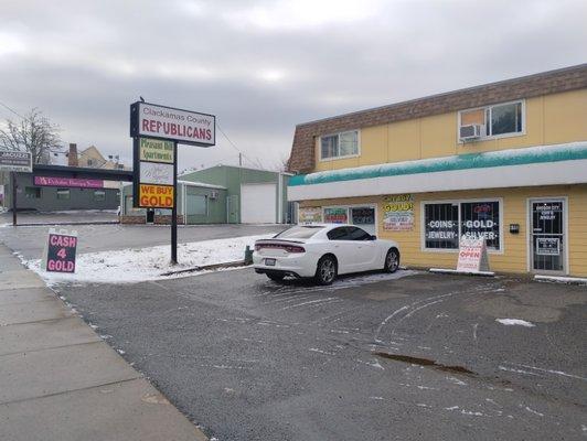 Oregon City Coin & Jewelry. 618 Molalla Avenue Oregon City, OR 97045. 503-960-4163.