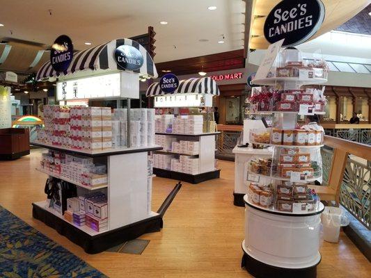 11-12-19 Located upstairs, next to the escalator