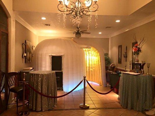 Illusion Photo Booth