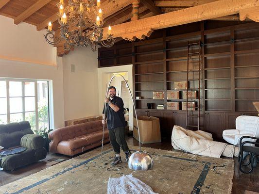 Elongated floor lamp