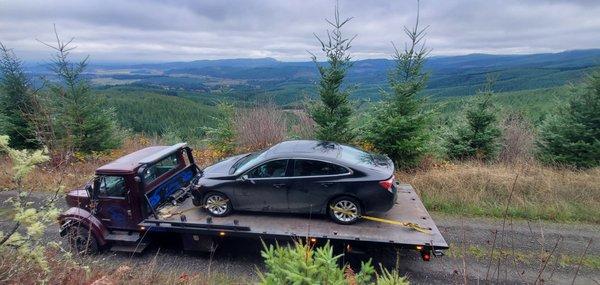 Advanced Recovery & Towing