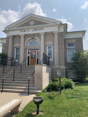 Danville Public Library