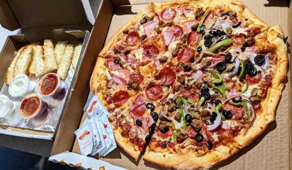 Giovanni's Pizza Stand