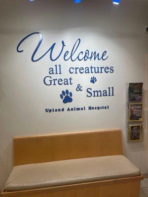 Upland Animal Hospital Lobby