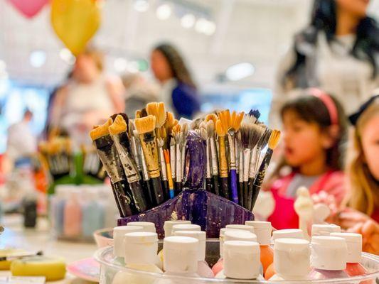 Petroglyph Ceramic Lounge